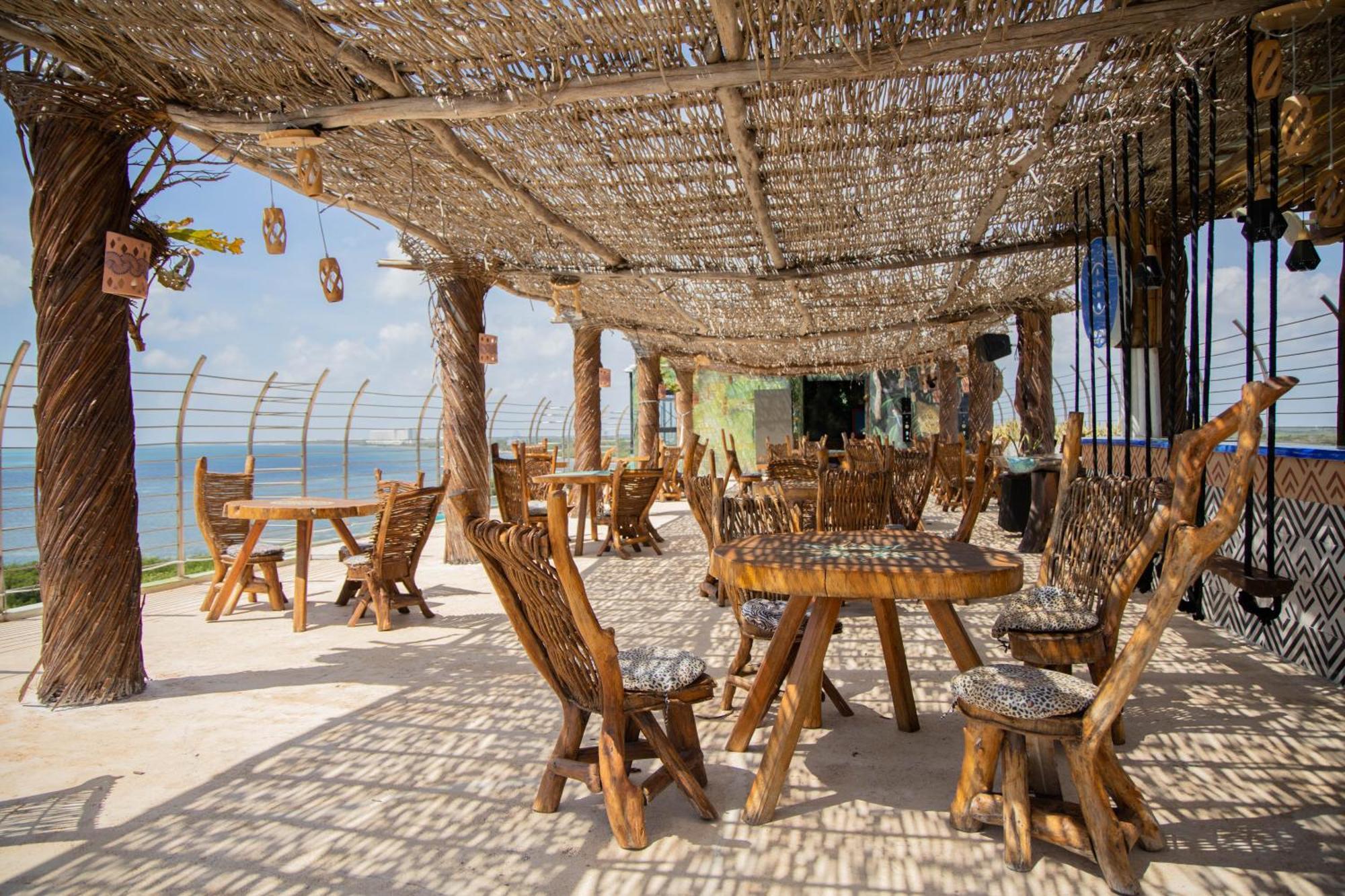 Akuazul Resorts Adults Only Cancún Exteriör bild